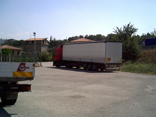 Piazzale Autoarticolato 